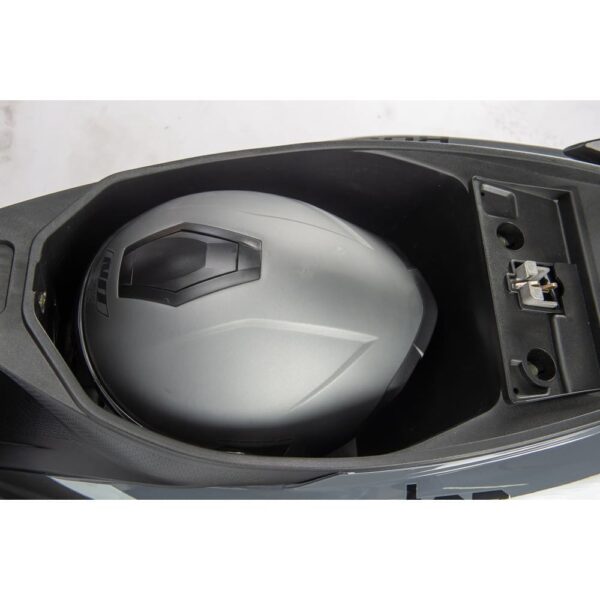 TNT MOTOR SCOOTER BOSTON 12 EURO 5 – Image 3